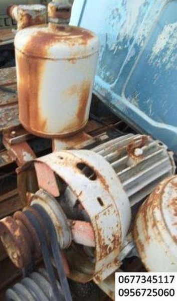 Насос вакуумный на цементовоз, муковоз. ВР-8/2, Насос вакуумный (компрессор) ВР8/2,5 предназначен для установки на аэрозольтранспорт сыпучих материалов (цементовозы, муковозы, кормовозов и др. ).Компрессор роторный ВР-8/2Насос вакуумный на цементовоз, муковоз. ВР-8/2 Насос вакуумный (компрессор) ВР8/2,5